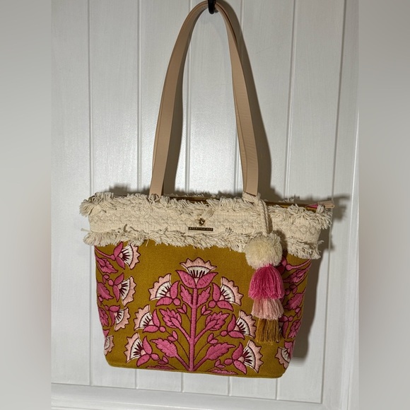 Spartina 449 Embroidered Fringe Pom Pom Tote - Picture 1 of 16